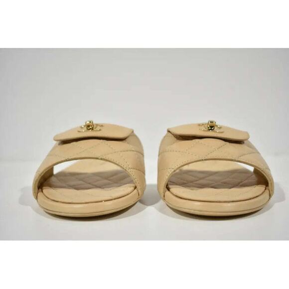Chanel REV Beige Turnlock Quilted Gold CC Logo Mules Slide Sandal Flop Flat 40.5 - Picture 6 of 12